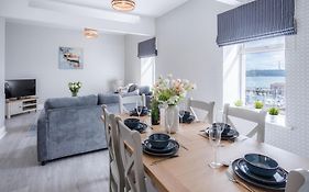 Beach Haven Hideout - 2 Bedroom - Milford Haven